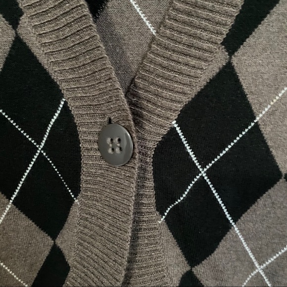 ARGYLE SWEATER SHRUG - Picture 4 of 6